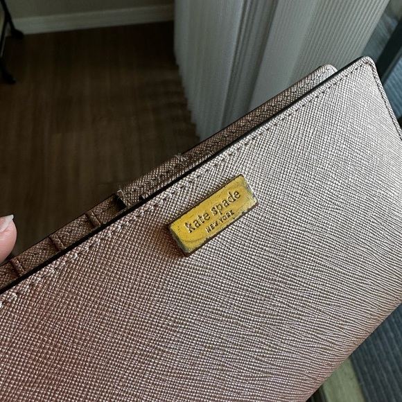 Kate Spade wallet - Picture 2 of 6